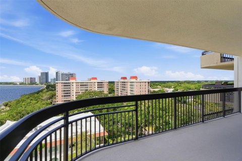 Copropriété à vendre à Tampa, Floride: 2 chambres, 141.21 m2 № 2224769 - photo 27