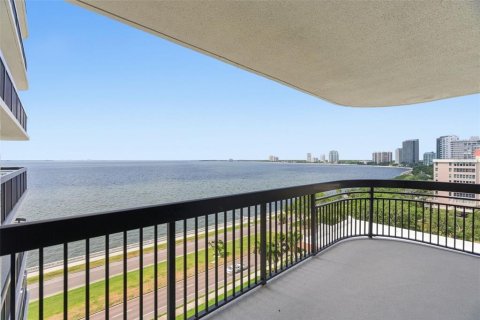 Copropriété à vendre à Tampa, Floride: 2 chambres, 141.21 m2 № 2224769 - photo 24