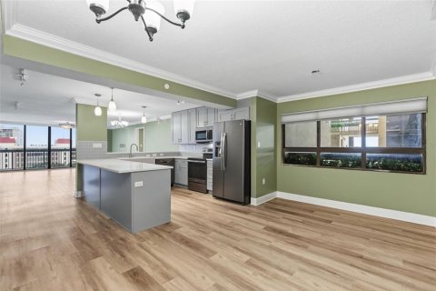 Copropriété à vendre à Tampa, Floride: 2 chambres, 141.21 m2 № 2224769 - photo 8