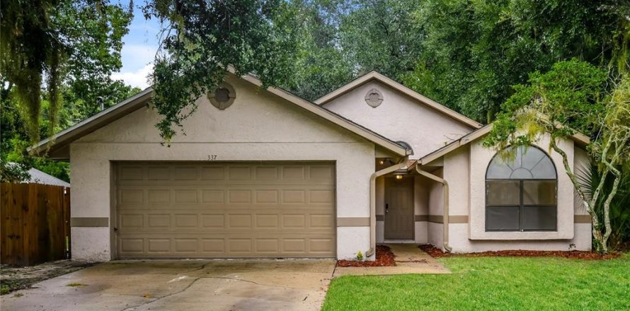 Villa ou maison à Deltona, Floride 3 chambres, 125.7 m2 № 1843780