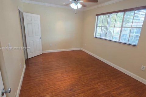 Copropriété à louer à Miramar, Floride: 2 chambres, 111.95 m2 № 2043029 - photo 6