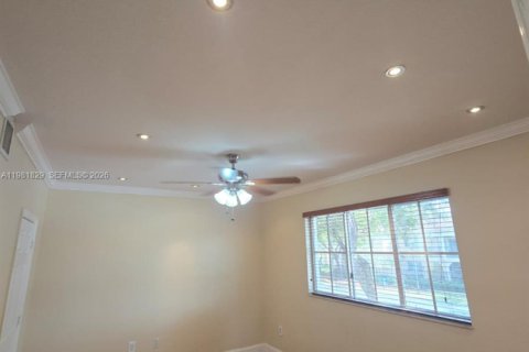 Copropriété à louer à Miramar, Floride: 2 chambres, 111.95 m2 № 2043029 - photo 7