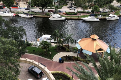 Condominio en venta en Fort Lauderdale, Florida, 2 dormitorios, 114.55 m2 № 1890968 - foto 20