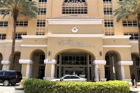 Condominio en venta en Fort Lauderdale, Florida, 2 dormitorios, 114.55 m2 № 1890968 - foto 3