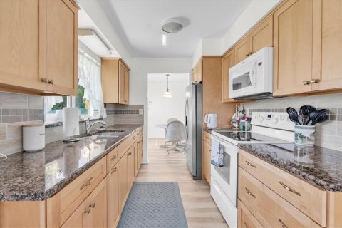 Villa ou maison à vendre à Clearwater, Floride: 2 chambres, 95.78 m2 № 2435213 - photo 19