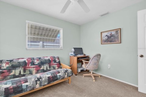 Villa ou maison à vendre à Clearwater, Floride: 2 chambres, 95.78 m2 № 2435213 - photo 15