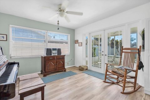 Villa ou maison à vendre à Clearwater, Floride: 2 chambres, 95.78 m2 № 2435213 - photo 17