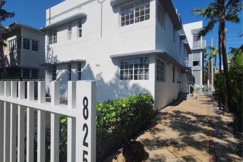 Appartement à louer à Miami Beach, Floride: 2 chambres, 69.68 m2 № 2154908 - photo 5