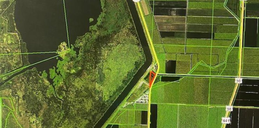 Land in Belle Glade, Florida № 884630