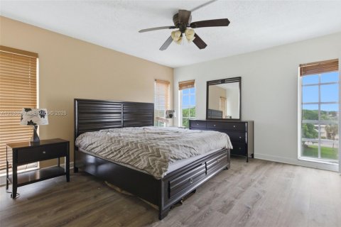 Condominio en venta en Pompano Beach, Florida, 3 dormitorios, 129.13 m2 № 2088224 - foto 17