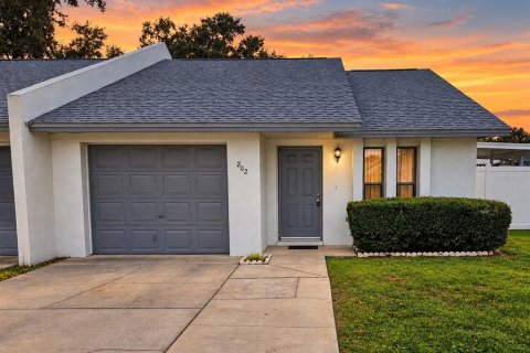Apartment in Lakeland, Florida 2 bedrooms, 82.31 sq.m. № 2403677