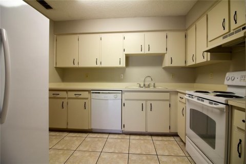 Apartment in Lakeland, Florida 2 bedrooms, 82.31 sq.m. № 2403677 - photo 17