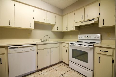 Apartment in Lakeland, Florida 2 bedrooms, 82.31 sq.m. № 2403677 - photo 19