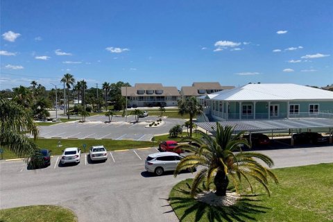 Copropriété à vendre à Port Richey, Floride: 2 chambres, 95.22 m2 № 1134132 - photo 8