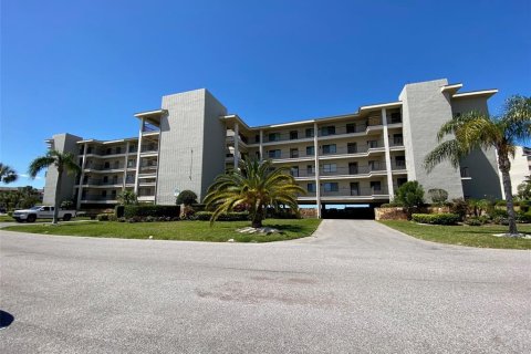 Copropriété à vendre à Port Richey, Floride: 2 chambres, 95.22 m2 № 1134132 - photo 4