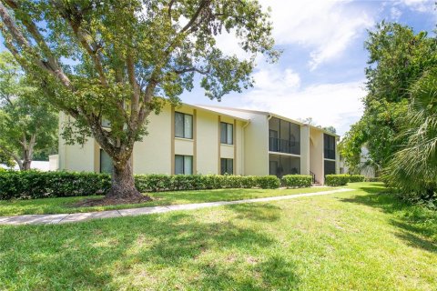 Copropriété à vendre à Tarpon Springs, Floride: 3 chambres, 129.6 m2 № 1807003 - photo 12
