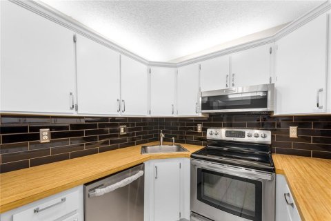 Copropriété à vendre à Tarpon Springs, Floride: 3 chambres, 129.6 m2 № 1807003 - photo 13