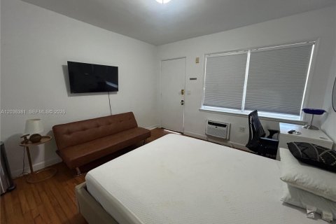 Appartement à louer à Fort Lauderdale, Floride: 32.52 m2 № 2084288 - photo 4