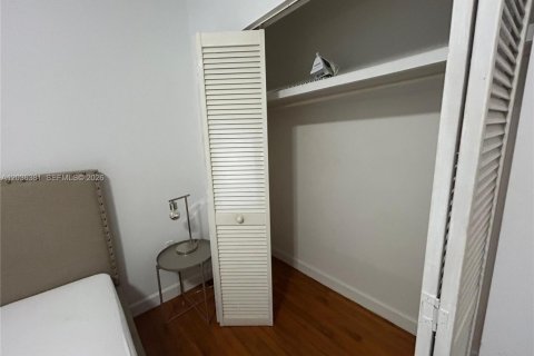 Appartement à louer à Fort Lauderdale, Floride: 32.52 m2 № 2084288 - photo 3