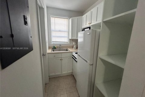 Appartement à louer à Fort Lauderdale, Floride: 32.52 m2 № 2084288 - photo 7