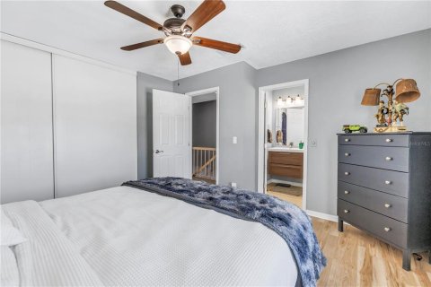 Adosado en venta en Tampa, Florida, 2 dormitorios, 98.1 m2 № 1585833 - foto 17