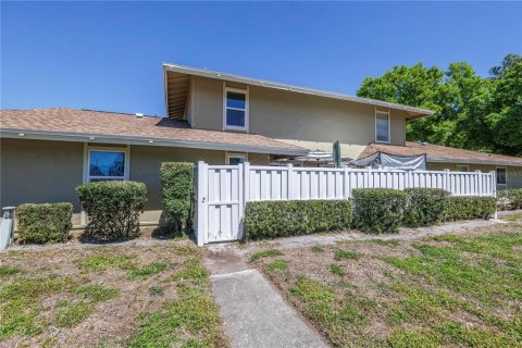 Adosado en venta en Tampa, Florida, 2 dormitorios, 98.1 m2 № 1585833 - foto 24