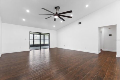 Casa en venta en Orlando, Florida, 4 dormitorios, 222.59 m2 № 1822881 - foto 18