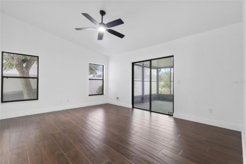 Casa en venta en Orlando, Florida, 4 dormitorios, 222.59 m2 № 1822881 - foto 29