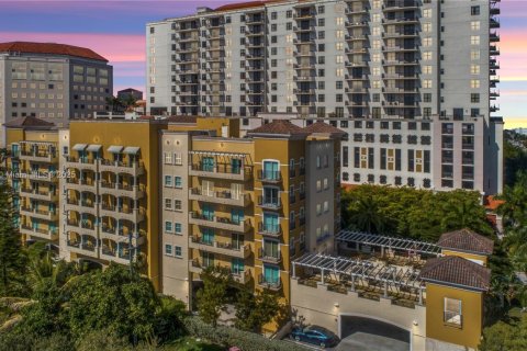 Condo in Coral Gables, Florida, 2 bedrooms  № 1954513 - photo 28