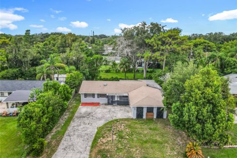 House in Winter Park, Florida 3 bedrooms, 135.73 sq.m. № 1883337 - photo 2