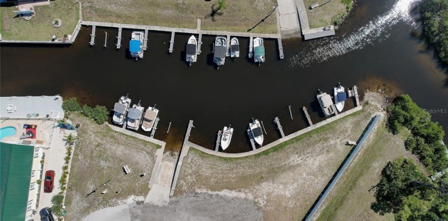 Land in Englewood, Florida № 1540912