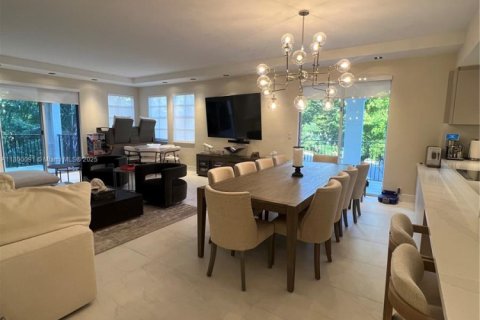 Condo in Aventura, Florida, 4 bedrooms  № 1684289 - photo 6