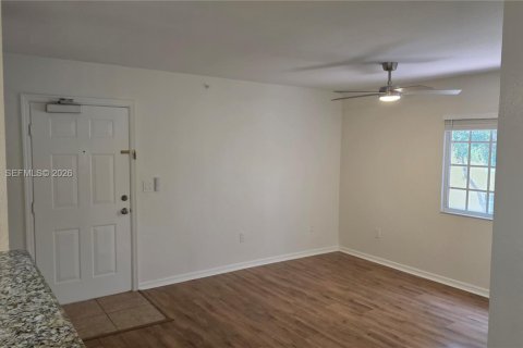 Condo in Boynton Beach, Florida, 3 bedrooms № 2265917 - photo 7