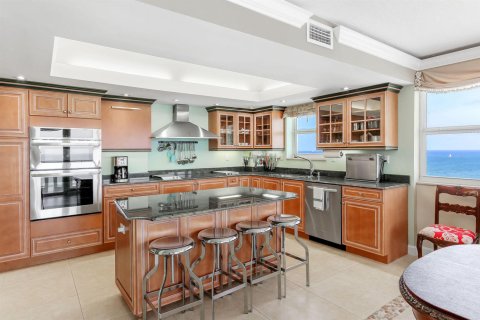 Condo in Fort Lauderdale, Florida, 3 bedrooms  № 2242331 - photo 10