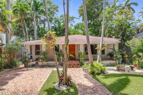 Villa ou maison à Miami, Floride 3 chambres, 154.96 m2 № 2038779