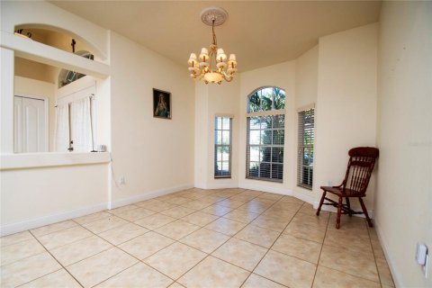 House in Weeki Wachee, Florida 3 bedrooms, 192.31 sq.m. № 1592894 - photo 18