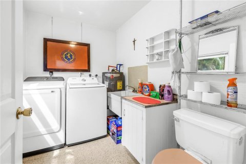 Casa en venta en Gulfport, Florida, 3 dormitorios, 147.25 m2 № 1914218 - foto 10