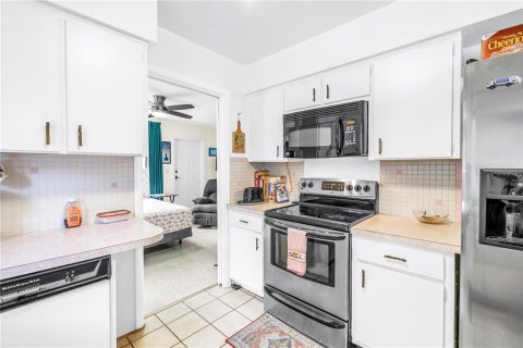 Casa en venta en Gulfport, Florida, 3 dormitorios, 147.25 m2 № 1914218 - foto 3