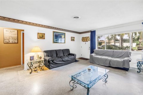 Casa en venta en Gulfport, Florida, 3 dormitorios, 147.25 m2 № 1914218 - foto 25