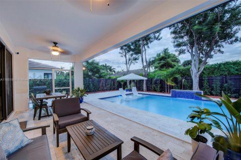 Купить виллу или дом в Пальметто-Бей, Флорида 5 спален, 264.59м2, № 1960914 - фото 27