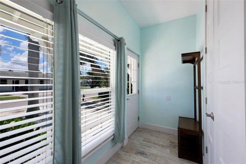 House in Anna Maria, Florida 3 bedrooms, 129.88 sq.m. № 2224393 - photo 5