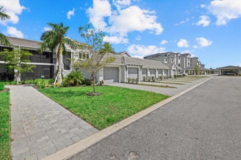 Condo à Venice, Floride, 2 chambres  № 2310411