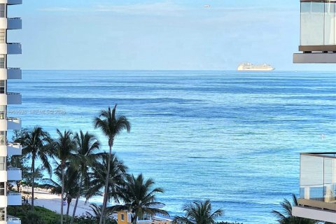 Condo à Hallandale Beach, Floride, 2 chambres  № 2020368