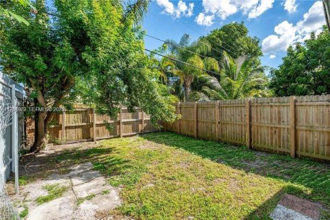 Villa ou maison à louer à Dania Beach, Floride: 3 chambres, 124.12 m2 № 2009348 - photo 17