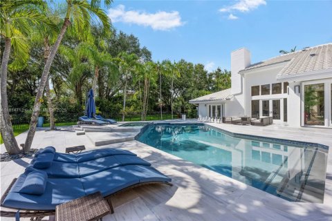 House in Weston, Florida 5 bedrooms, 416.76 sq.m. № 1779124 - photo 22