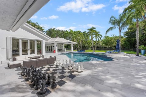 House in Weston, Florida 5 bedrooms, 416.76 sq.m. № 1779124 - photo 24