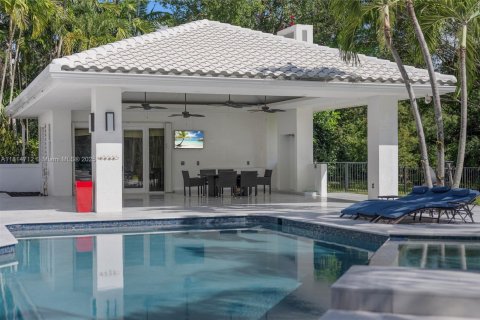 House in Weston, Florida 5 bedrooms, 416.76 sq.m. № 1779124 - photo 26