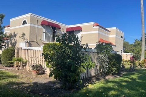 Townhouse in Delray Beach, Florida 3 bedrooms, 123.19 sq.m. № 2057418 - photo 11