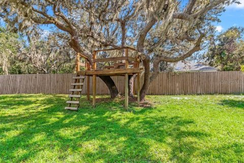 Casa en venta en Brandon, Florida, 4 dormitorios, 232.81 m2 № 1907915 - foto 30