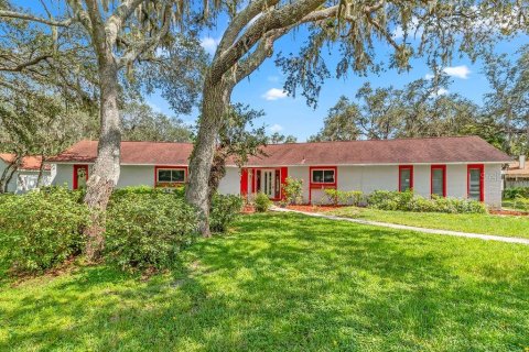 Casa en venta en Brandon, Florida, 4 dormitorios, 232.81 m2 № 1907915 - foto 1